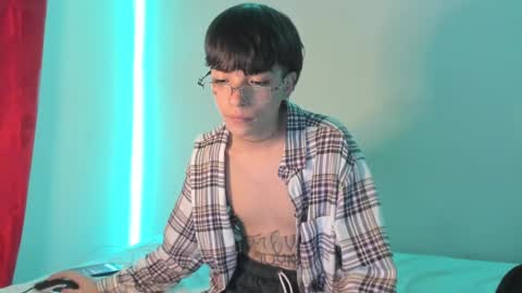 nico online show from 12/10/24, 07:22