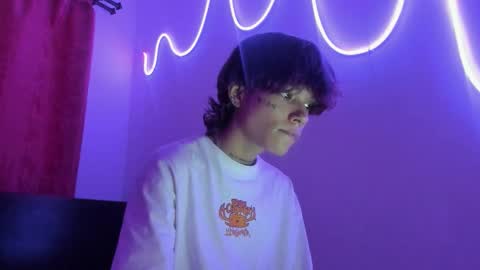 nico online show from 12/02/25, 05:08