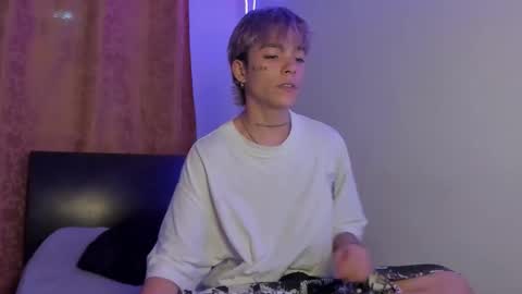 nico online show from 03/29/26, 02:00