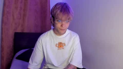 nico online show from 04/02/26, 07:44