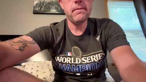 Snapshot of submissivebrett373 chatting on 10/06/25, 10:18 submissivebrett373 online show from 10/06/25, 10:18