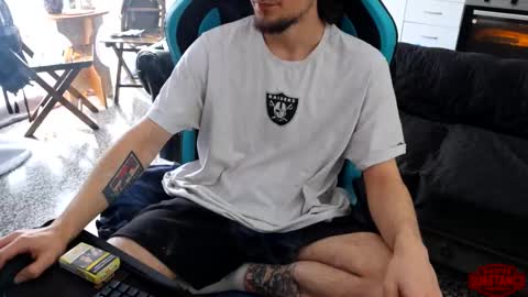 Snapshot of substanc3 chatting on 02/19/26, 02:24 Im Substanc3 online show from 02/19/26, 02:24