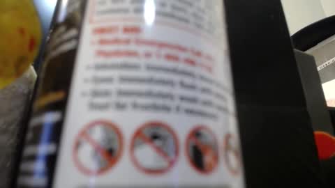 Snapshot of subswichuser00060960 chatting on 12/27/24, 08:24 subswitchuser online show from 12/27/24, 08:24