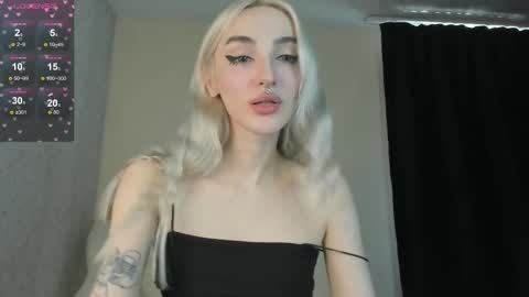 Chloe online show from 09/17/25, 01:02