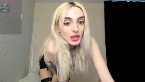 Chloe online show from 05/17/26, 03:08