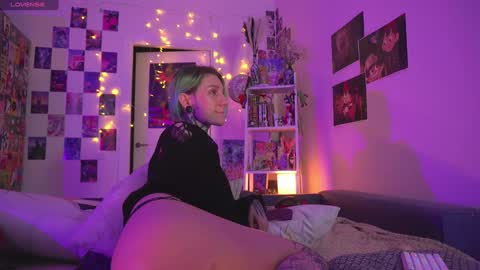 succubus_66 online show from 01/08/25, 10:04