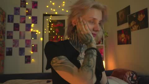 succubus_66 online show from 02/08/25, 12:06