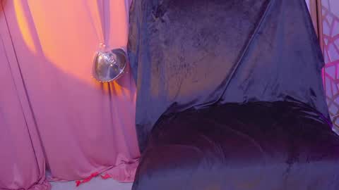 Succubus RoseMilk online show from 05/22/26, 11:21