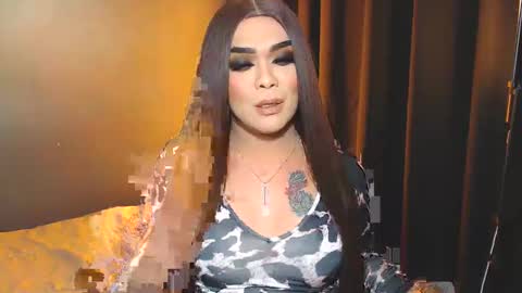 JADE ELYSE online show from 02/04/25, 11:05