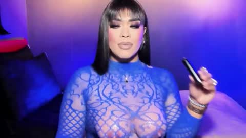 Snapshot of suckablecockoffreya chatting on 01/07/26, 04:31 JADE ELYSE online show from 01/07/26, 04:31