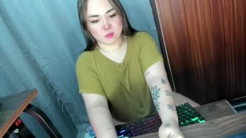 Millany online show from 04/25/26, 01:41