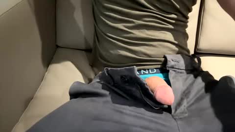 Snapshot of suckitrightright chatting on 02/21/25, 11:32 suckitrightright online show from 02/21/25, 11:32