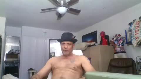 SUCKITU812 online show from 02/06/25, 09:11