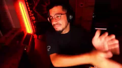 Mario online show from 10/29/25, 09:44