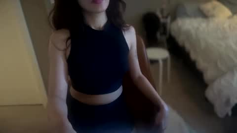 SaraSabeen online show from 02/27/25, 09:36