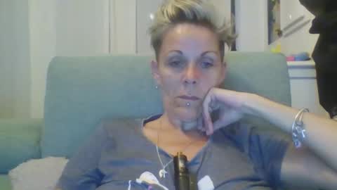 sucrette5629 online show from 04/28/26, 08:03