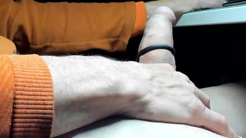 suedernorder online show from 12/27/24, 09:54