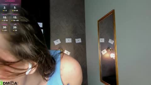 Sue online show from 06/08/26, 01:28