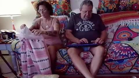 suenixon online show from 02/04/26, 03:51