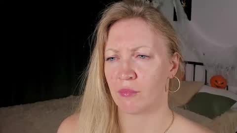 sugamomy online show from 10/28/25, 12:58