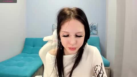 Ariana online show from 02/15/26, 07:51