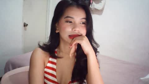 Rosiee online show from 11/21/25, 09:57