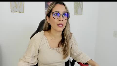 sugar_milff online show from 03/11/25, 01:56