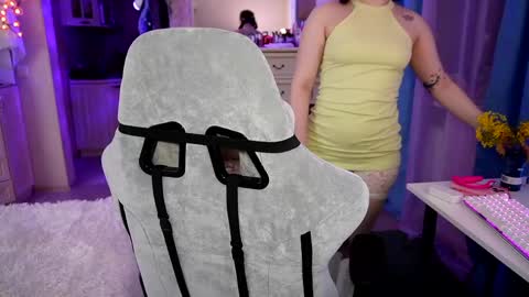 Rikki online show from 03/22/26, 08:12