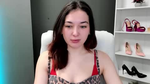 Megan online show from 05/01/26, 08:19