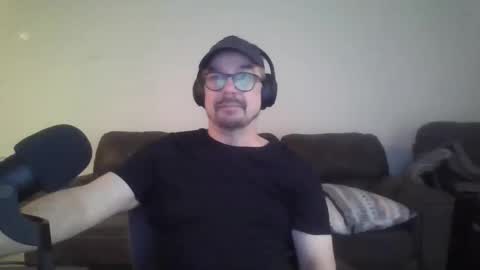 Snapshot of sugarbear66 chatting on 12/25/24, 05:48 Teddybear Richard online show from 12/25/24, 05:48