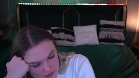 Snapshot of sugarbutty chatting on 11/05/25, 08:36 Kate online show from 11/05/25, 08:36