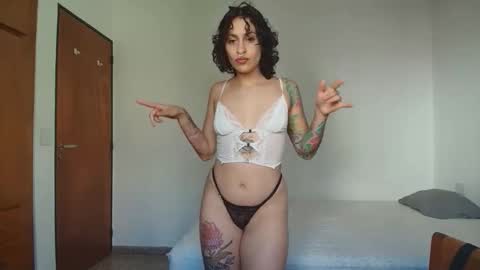 Sugarforyourbody online show from 10/31/25, 07:59