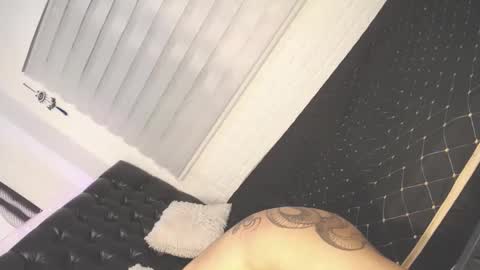 Jess online show from 12/22/24, 12:16