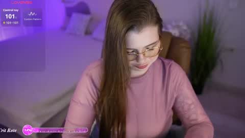 Mia online show from 07/03/26, 08:37