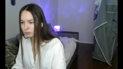 Snapshot of sugarrbell chatting on 10/06/25, 09:40 Bell online show from 10/06/25, 09:40