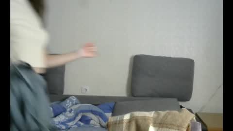 Snapshot of sugarrbell chatting on 10/18/25, 05:35 Bell online show from 10/18/25, 05:35