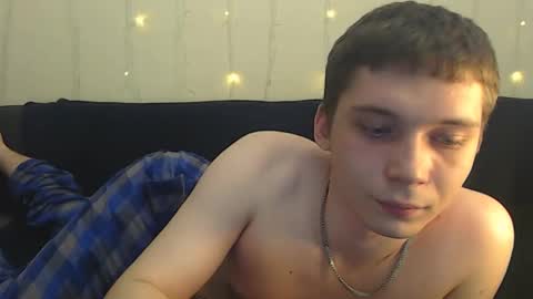 Snapshot of sugarrebit chatting on 12/28/24, 04:09 Sugarbutter  online show from 12/28/24, 04:09