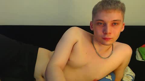 Snapshot of sugarrebit chatting on 02/07/25, 12:39 Sugarbutter  online show from 02/07/25, 12:39