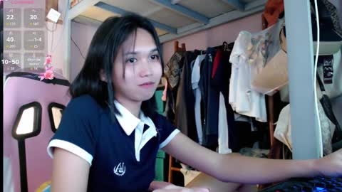 Sugar online show from 05/17/26, 04:43