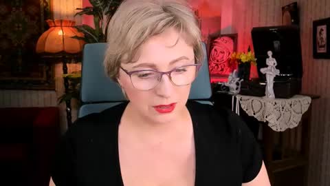 Vivien online show from 02/20/25, 01:08