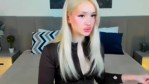 sugarwhisper online show from 03/23/26, 04:00