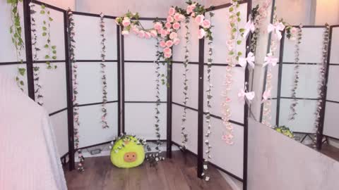 Snapshot of sugary_beth chatting on 02/01/25, 11:27 BETH online show from 02/01/25, 11:27