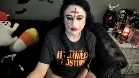 Sugary online show from 11/01/25, 02:57