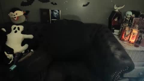 Sugary online show from 11/10/25, 01:37