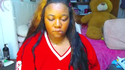 Snapshot of suggarbaby1 chatting on 03/03/25, 05:31 Cami Back in 2 hours online show from 03/03/25, 05:31