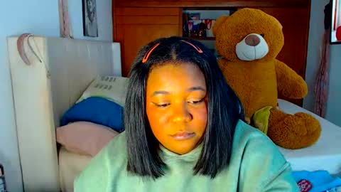 Snapshot of suggarbaby1 chatting on 09/19/25, 07:10 Cami Back in 2 hours online show from 09/19/25, 07:10