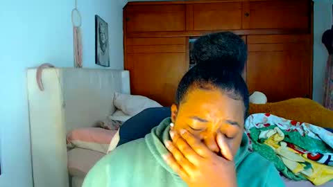 Snapshot of suggarbaby1 chatting on 10/09/25, 03:48 Cami Back in 2 hours online show from 10/09/25, 03:48