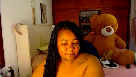 Snapshot of suggarbaby1 chatting on 05/24/26, 04:39 Cami Back in 2 hours online show from 05/24/26, 04:39