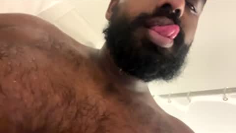 Let me be your knight that saves you online show from 02/19/26, 05:03