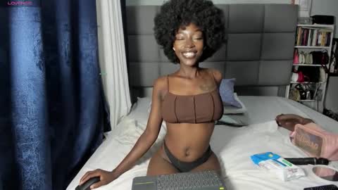 suhaila_suu online show from 02/13/26, 01:23